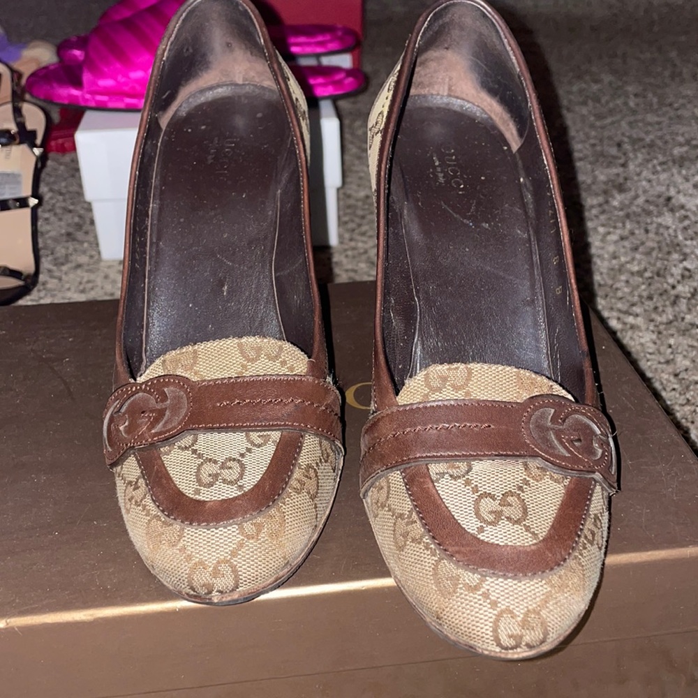 Gucci shoes